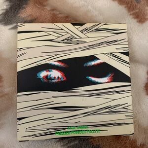 Limited Edition Mummy Eyeshadow Palette by Kylie Cosmetics